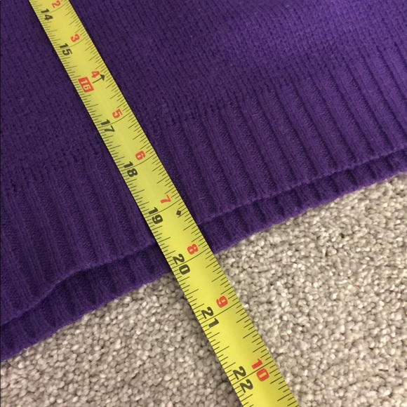 H&M French Sweater - Picture 6 of 6